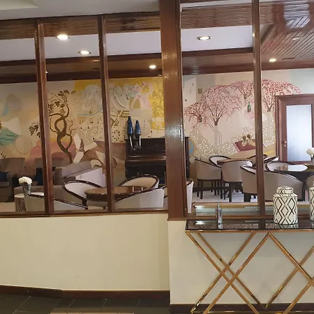 Eden Hotel
